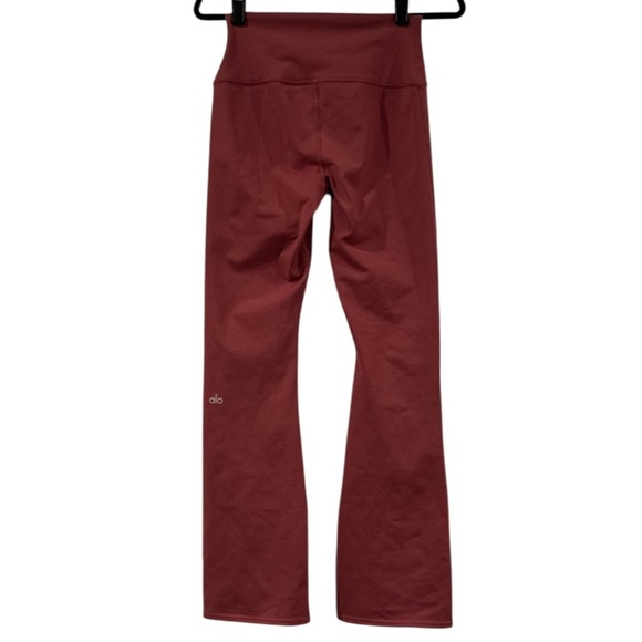 Alo Airbrush High Waist Cranberry Flare Pants Size Small - Picture 8 of 15